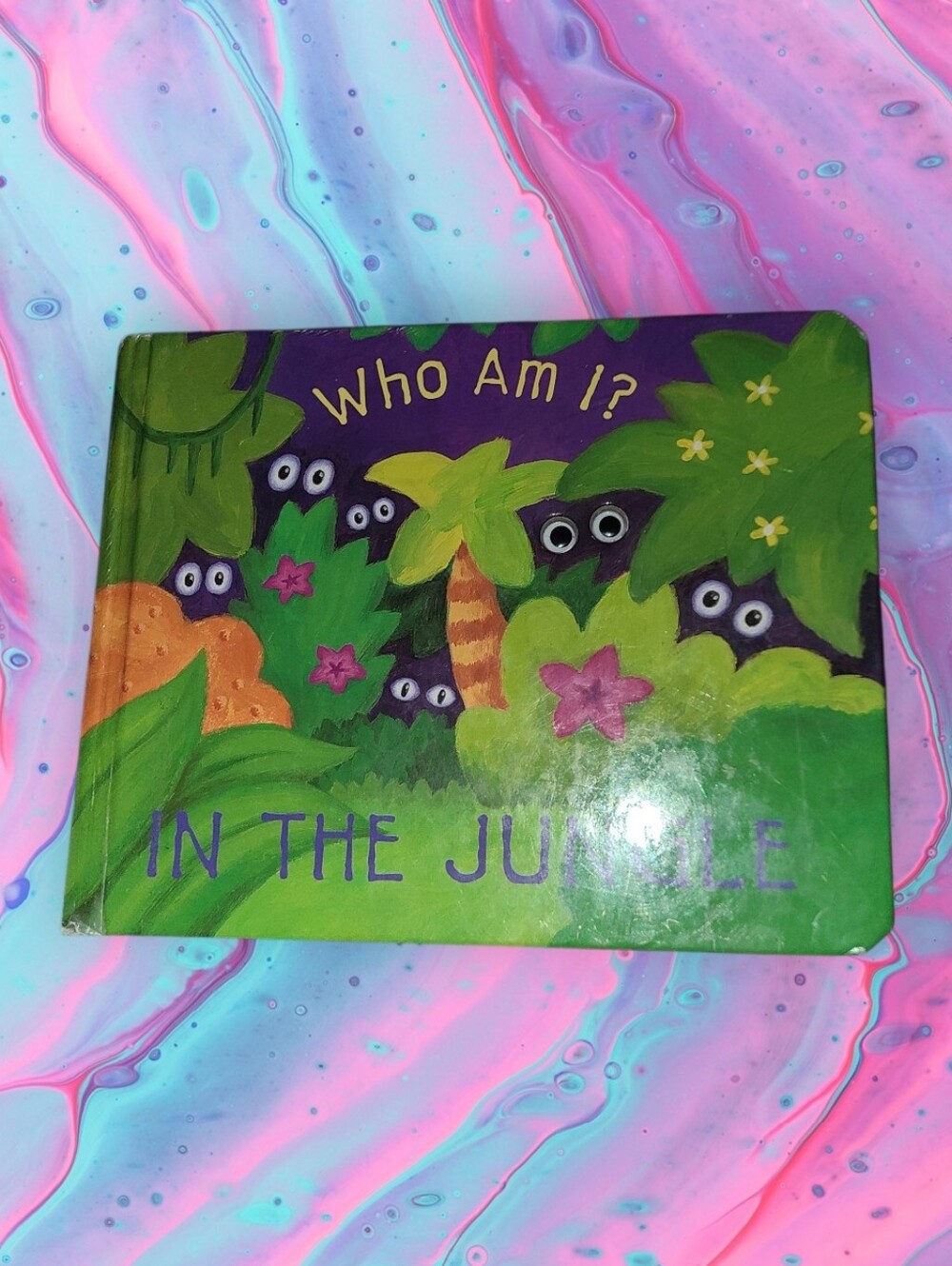 Who Am I? In the Jungle board book
